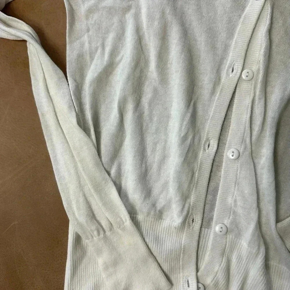 Jarbo Cream Color Cardigan Women’s Size 1 (Small) Flawed - Picture 3 of 10